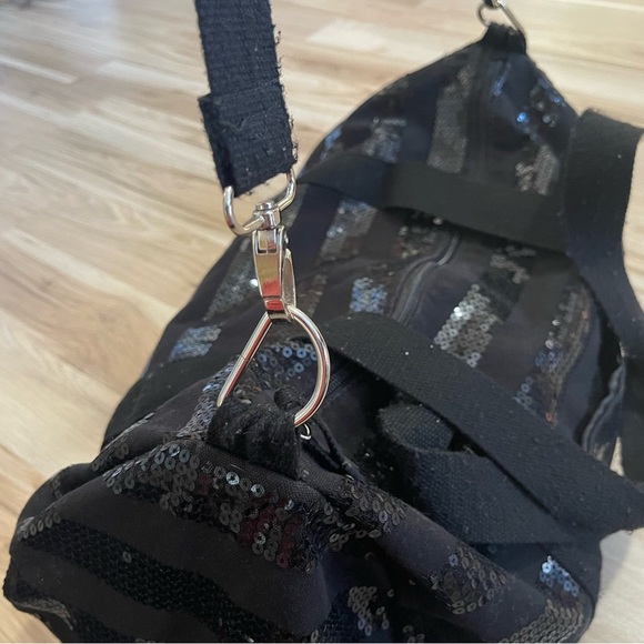 Mossimo large black sequin duffel bag - Picture 3 of 6